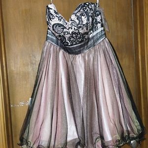 Beautiful dress size 10